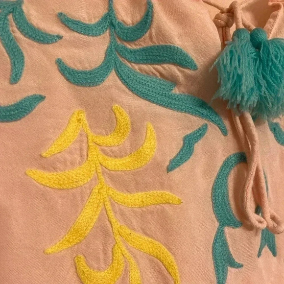 Embroidered pink blouse with yellow and blue size S - Picture 3 of 5